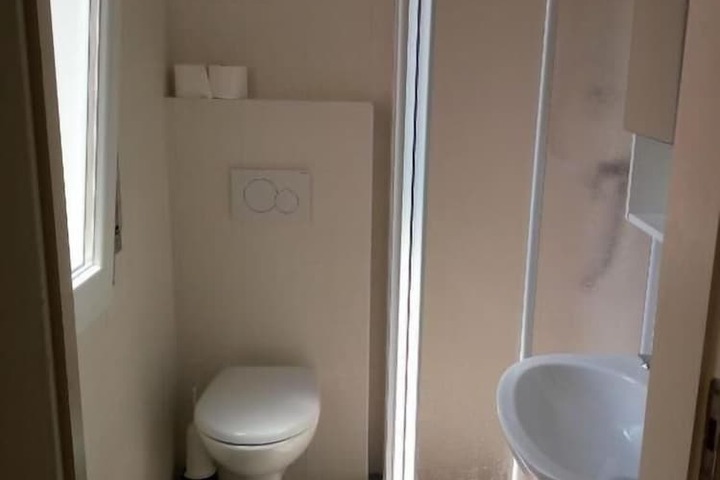 Room 21 of 57