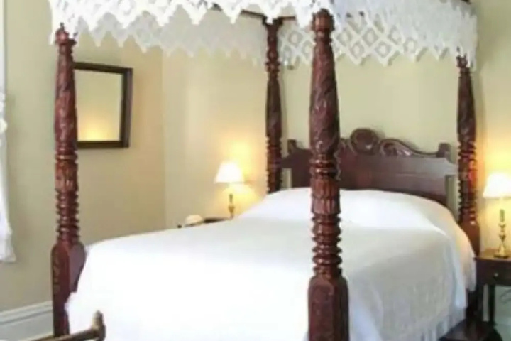 guest_rooms