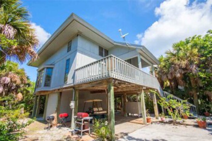 Property Grounds 24 of 44