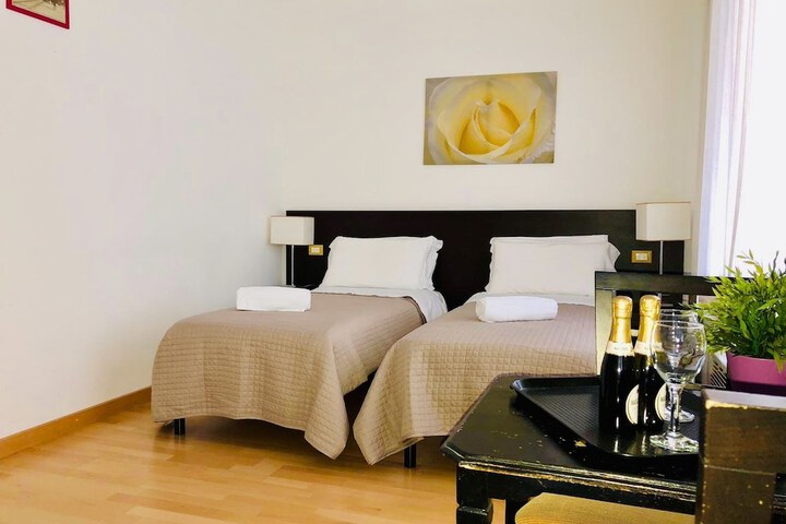 Room 20 of 36