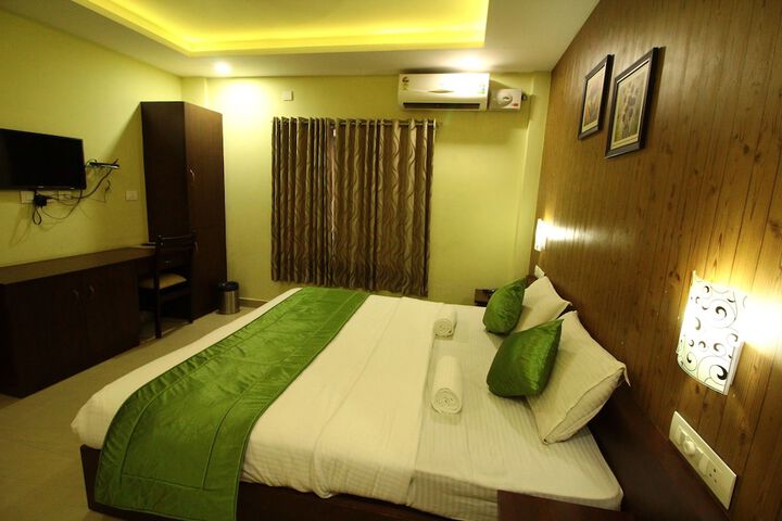 Room 35 of 54