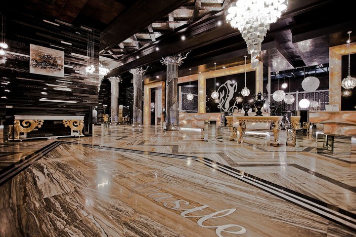 Hotel Interior 3 of 116