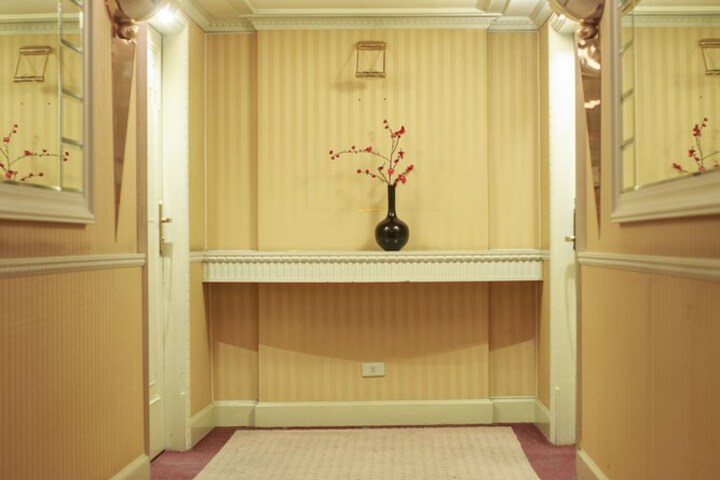 Ballroom/Hall 16 of 35