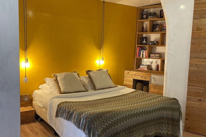 Room 35 of 72