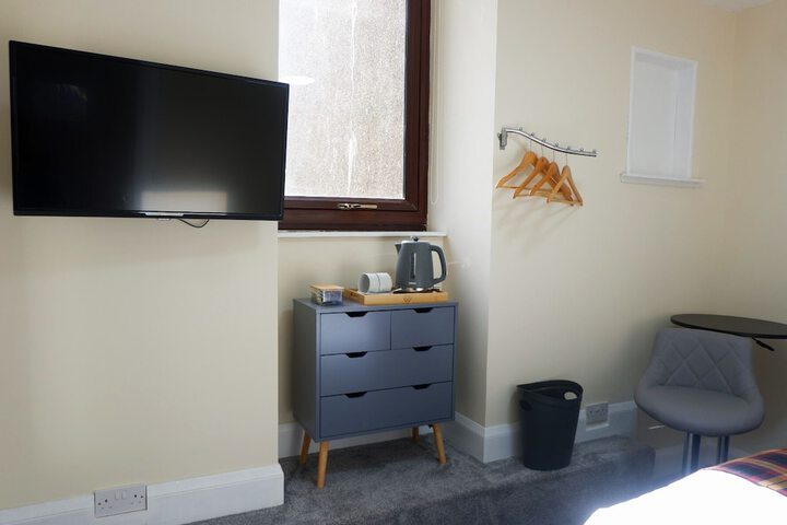 Room 26 of 63
