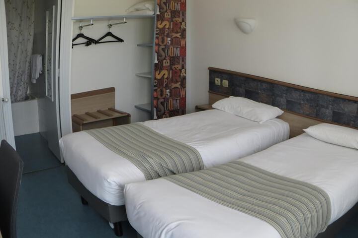 Room 18 of 61
