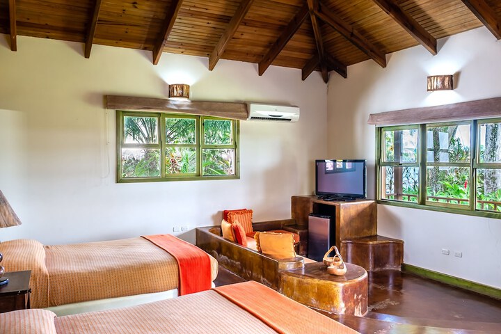 Room 15 of 62