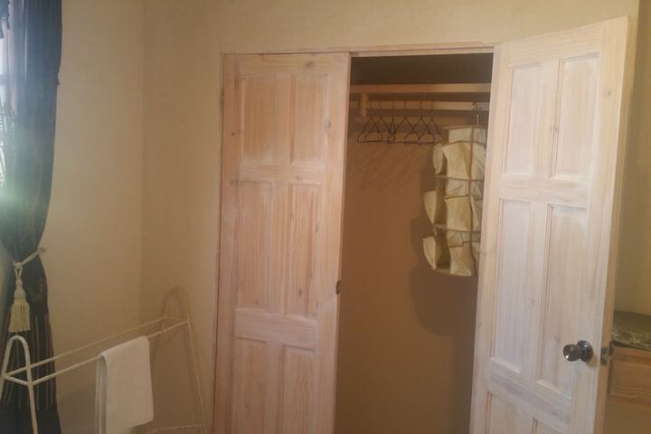 Room 6 of 23
