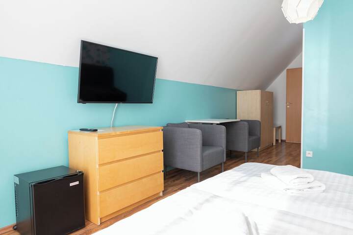 Room 70 of 140