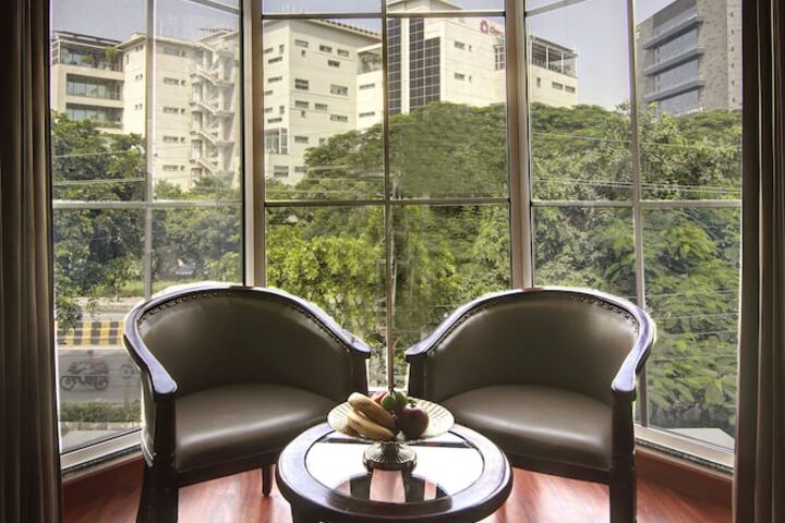 Room 53 of 79