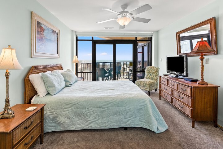 Room 2 of 42