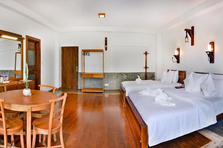 Room 3 of 71