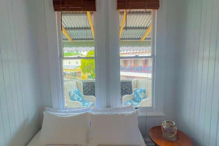 Room 19 of 29
