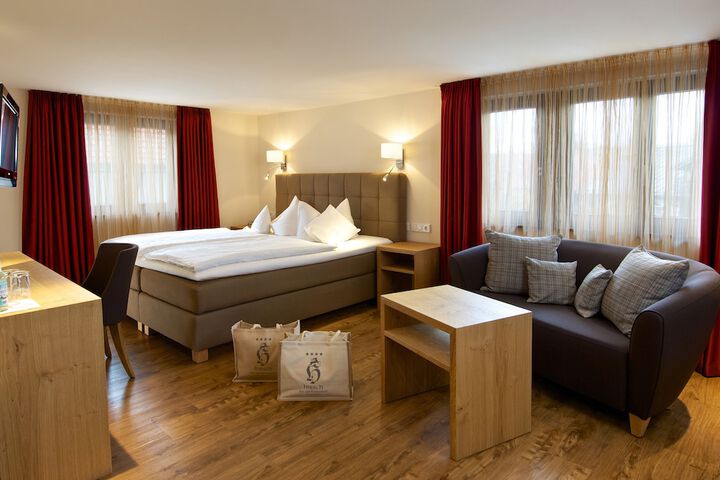 Room 10 of 41