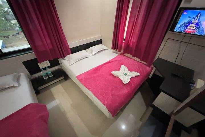 Room 15 of 72