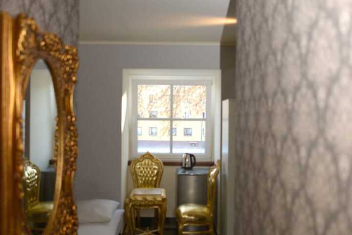 Room 9 of 57