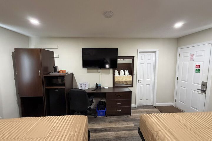 Room 5 of 53