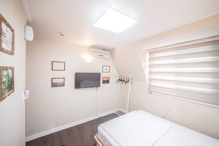 Inside Room Photo