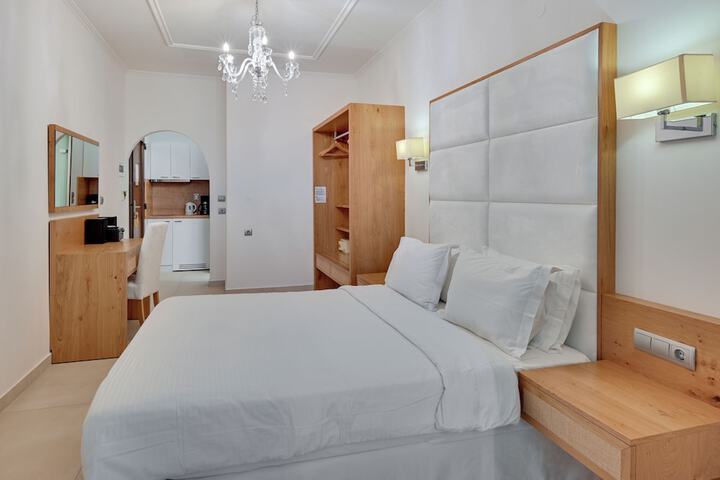Room 44 of 129