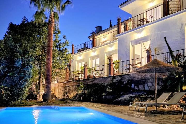 White Village Boutique in Benalmádena