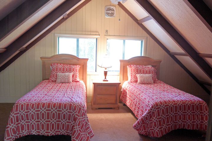 Room 98 of 400