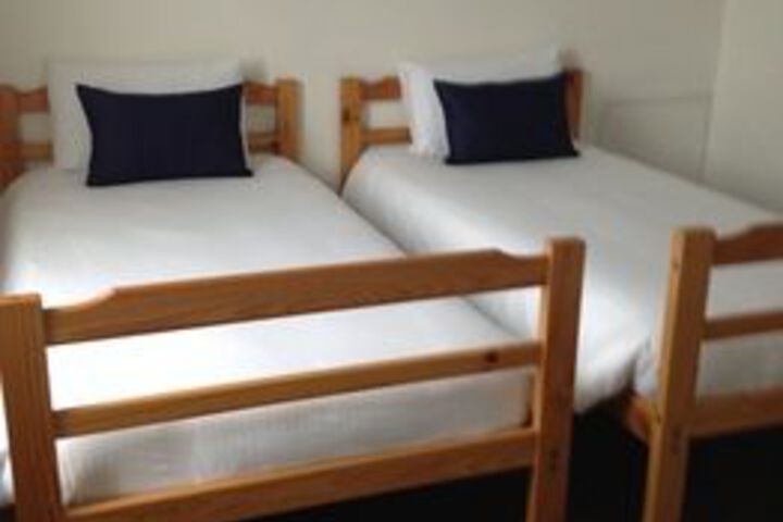 Room 44 of 69