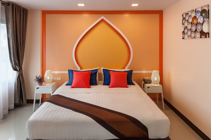 Room 4 of 41