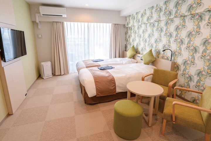 Room 15 of 64