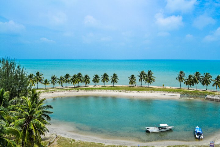 Beach 55 of 68