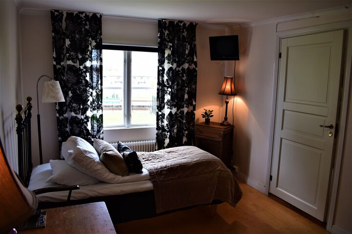Room 82 of 84