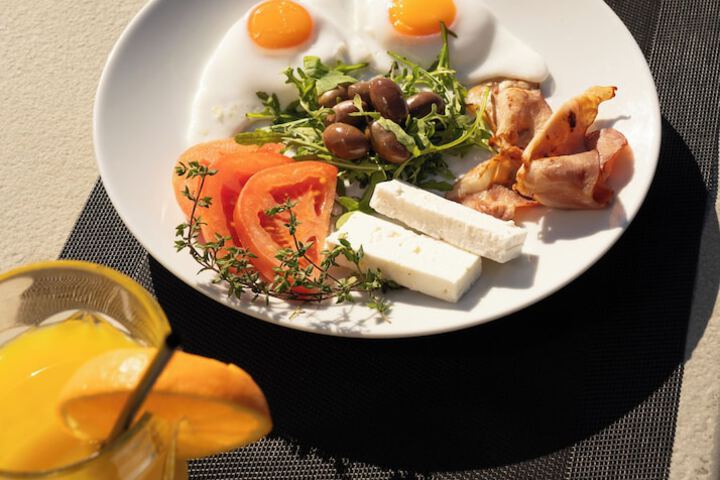 Dining 47 of 63