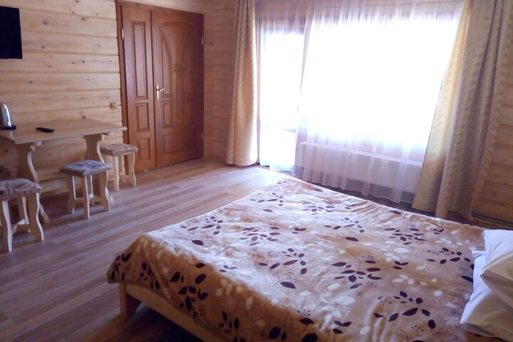 Room 6 of 58
