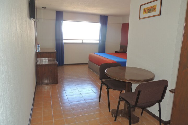 Room 18 of 49