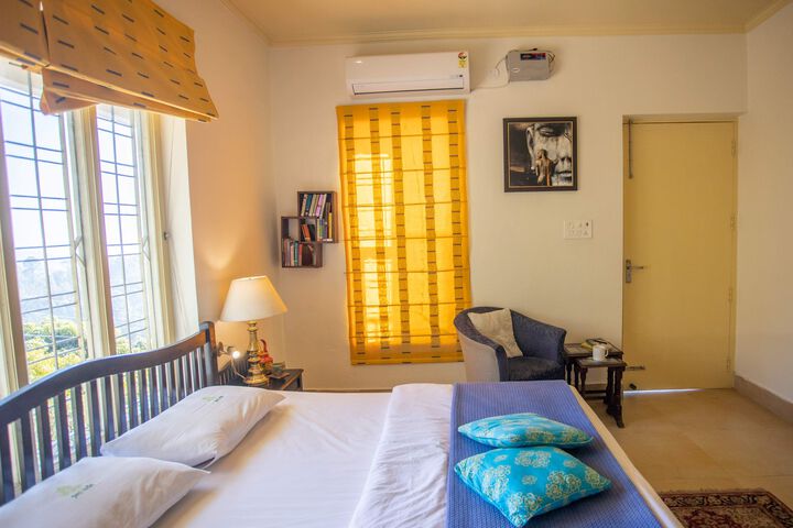 Room 46 of 61