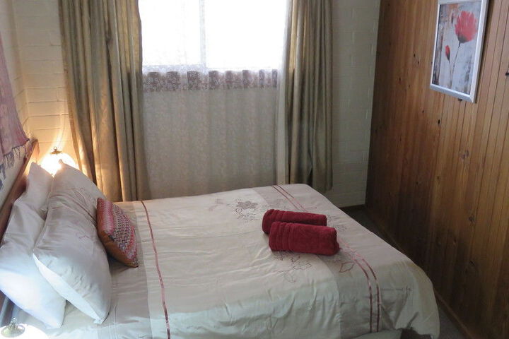 Room 6 of 49