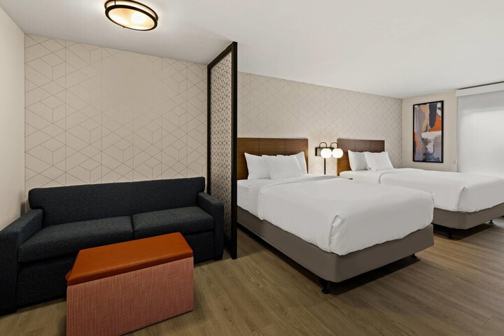 Room 20 of 31
