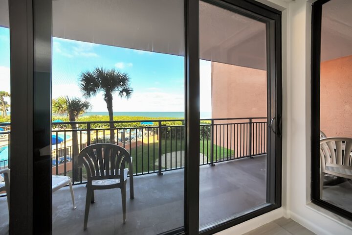 Terrace/Patio 17 of 35