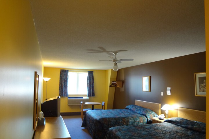 Room 10 of 63