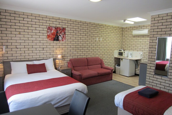 Room 34 of 55