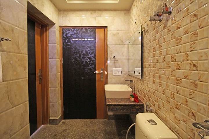 Room 20 of 26