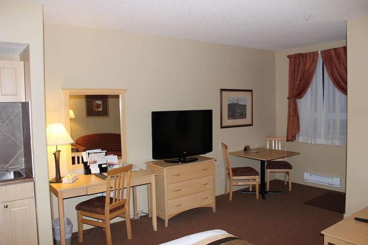 Room 8 of 44