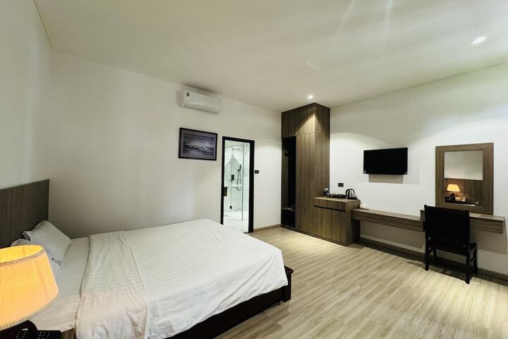 Room 14 of 140