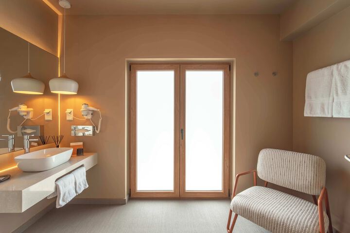Room 30 of 51