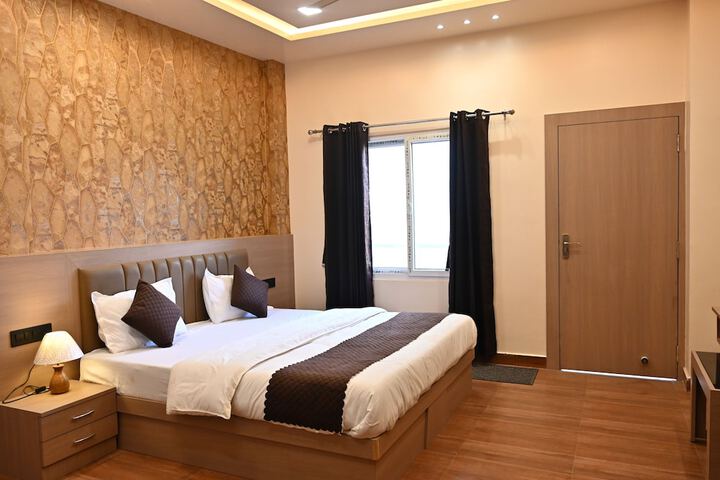 Room 13 of 45