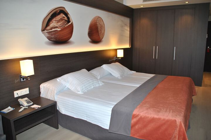 Room 11 of 39