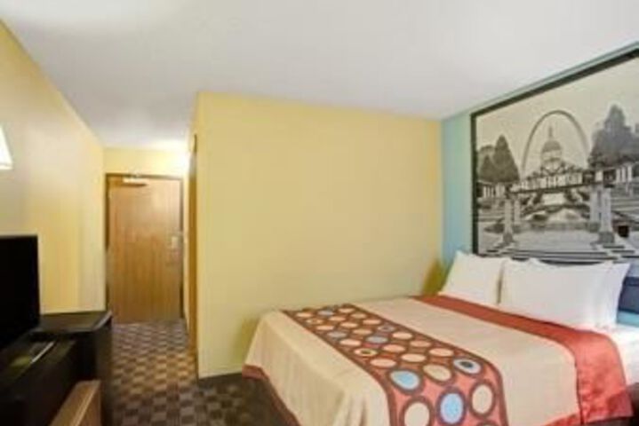 Room 26 of 48