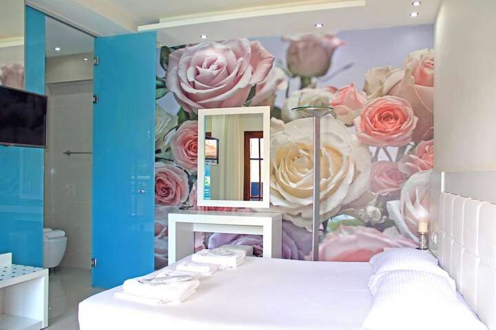 Room 17 of 52