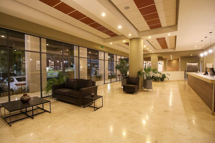 Guest Lobby
