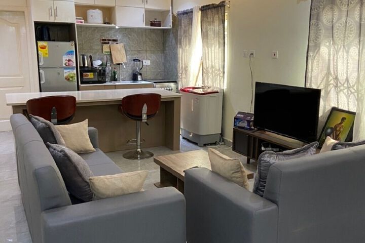 Room 7 of 17