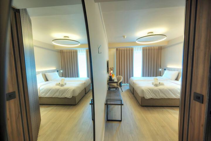 Room 26 of 71